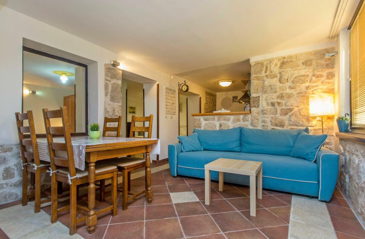 Apartment Ivan City Center Σίμπενικ Εξωτερικό φωτογραφία
