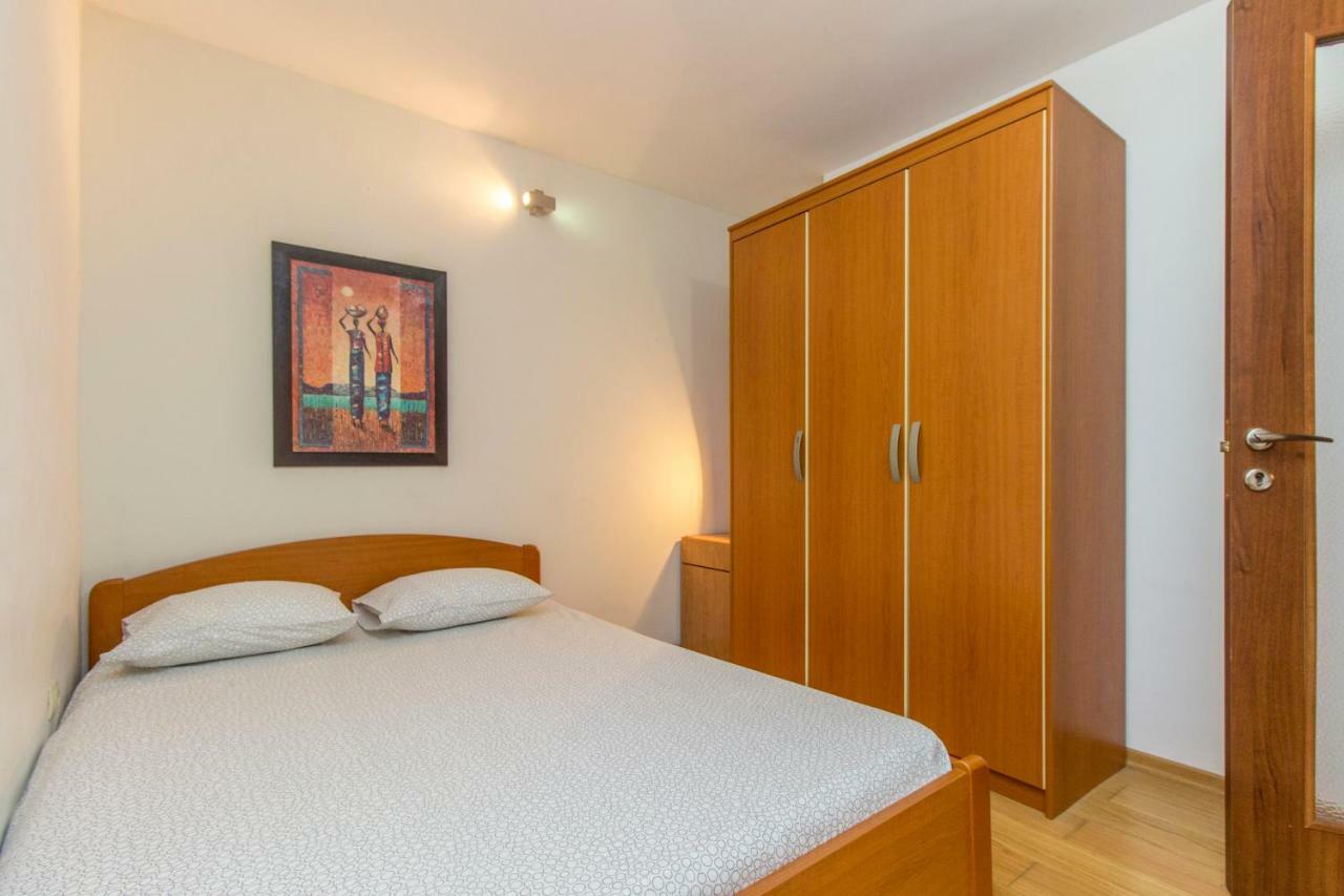 Apartment Ivan City Center Σίμπενικ Εξωτερικό φωτογραφία