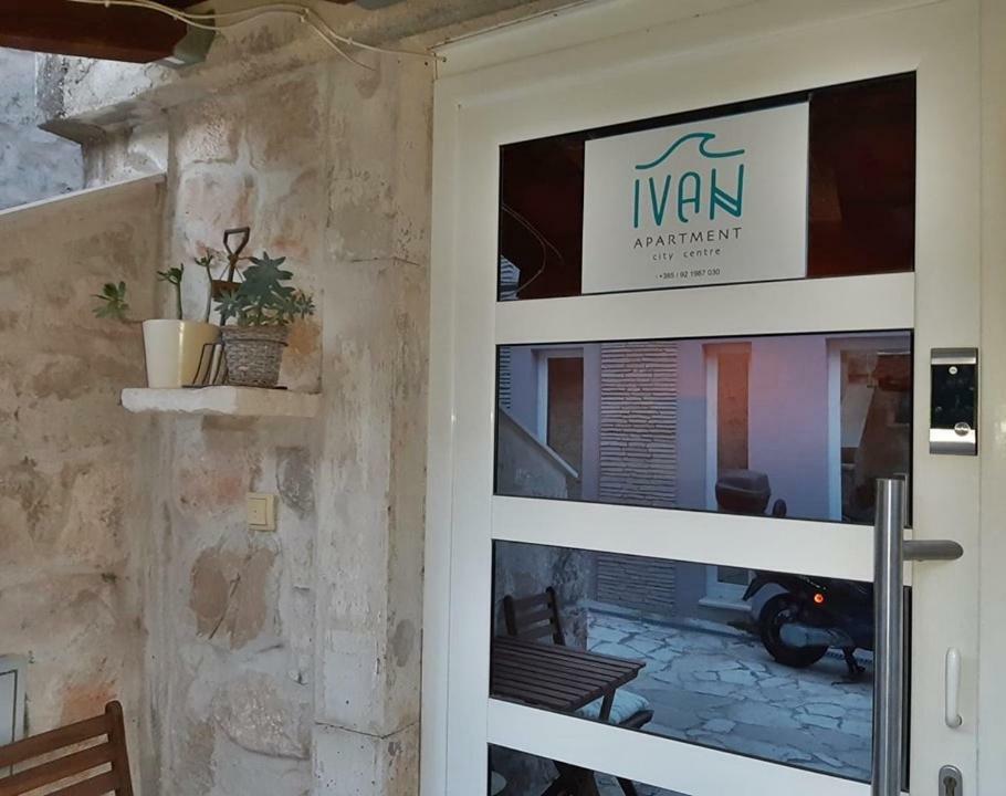 Apartment Ivan City Center Σίμπενικ Εξωτερικό φωτογραφία